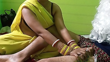 बड़े बोबे वाली बहु को ससुर रोमांस जबरदस्त चोदता जब पति बाहर जाता