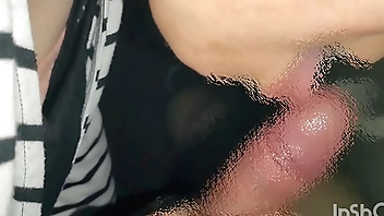 日本人の素人スマホ撮影フェラ手コキジュポジュポ