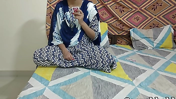 Saara Fuck from Step-Brother after long time with loud moaning in hindi audio