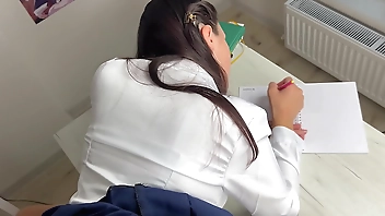 Fucking College Girl When She Do Her Homework - Cum Inside - FreeUse