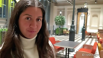 Real Porn Casting in A Public Toilet of a Shopping Mall