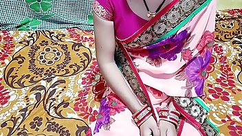 जवान खूबसूरत भाई की बीवी को अकेला देख कर मन नहीं माना तो कोने मे लेके चोद दिया