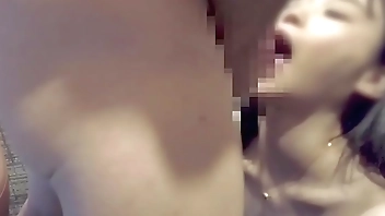 初撮り、22歳の年齢差、色白スレンダー美◯女。 細身でナイスなボディー。