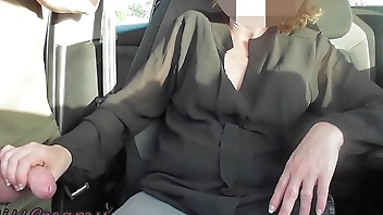 Dogging in the public school parking lot my wife blows her student after work - MissCreamy