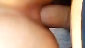 No cu não por favor, dói, não aguento mais tá muito grosso, sou só uma estudante novinha