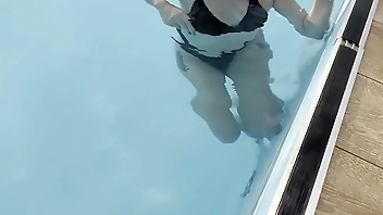 Swimming coach fucked his student