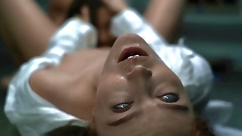 Mind Controlling alien Parasites vs Hot Chicks