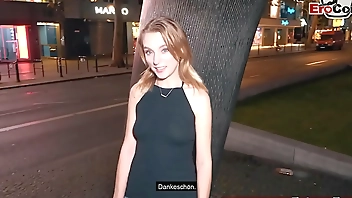 Schüchterne Ukrainische 18 teen bei Straßen Date in deutschland und abgeschleppt und gefickt