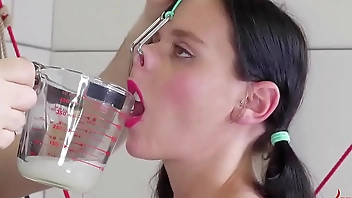 Bondage teen submits