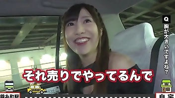 家まで送ってイイですか？ case.137 爆乳元年！シリーズ一番の爆乳！Iカップキャバ嬢！！⇒顔よりもブラジャーの方がデカい！規格外のダイナマイトボディ！⇒爆乳で会話ができる！男を虜にする、エロすぎる接客術とは…⇒男の反応が全て…M男を骨抜きにするチ〇コ＆ア〇ルの開発術！⇒SでもありMでもあり…30回イキまくり！⇒”家出時代”男と寝まくったそのワケとは！https://is.gd/tXJe