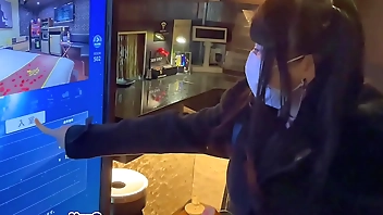 【個人撮影】19歳女子大生のあの初体験!?気持ち良すぎて無許可中出し。【えすのあ】