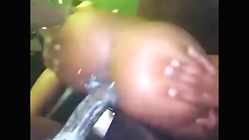 Make the Pussy Clapping