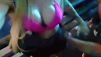 I went to enjoy a nightclub and decided to give my ass there.