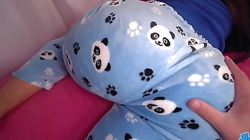 part 1: I'm staying alone at my friend's house...and this happened! homemade porn