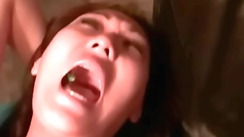 FLEXING NUTS ASIAN 18YO GETS FUCKED IN HER ASS