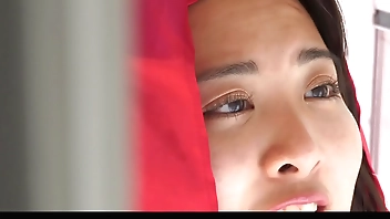 BIG BAD WOLF FUCKS RED RIDING HOOD ( Halloween Special )