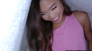 Fucking my cute asian step sister - Vina Sky & Johnny Love