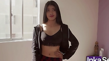 Teen latina ends up getting fucked by fake photographer in Peru