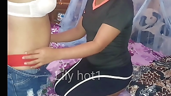 Young girl convinced of a quickie, I ended up inside her