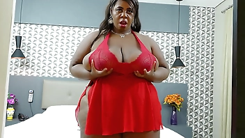 Ebony Plumper with a Massive Ass Thammy Leviemont Tries The Machine JM1241