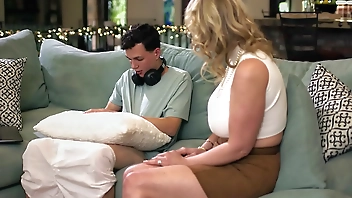 A Gooner Like His Stepmom Josh Rivers, Rachael Cavalli