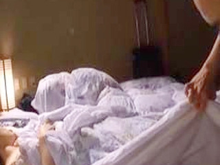 Maki's Secret XXX: A Thai Houseguest's Forbidden Desire in Tokyo